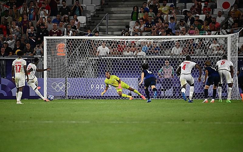 Shootout là gì trong bóng đá? Giải thích luật đá luân lưu dễ hiểu Shootout là gì trong bóng đá? Giải thích luật đá luân lưu dễ hiểu